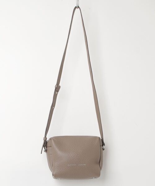 IACUCCI イアクッチ ショルダーウォレット ショルダーバッグ イアクッチ IACUCCI アバ ウォレットショルダー CERVO （black