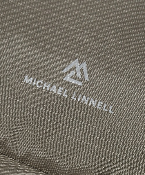 MICHAEL LINNELL(マイケル リンネル)の「【MICHAEL LINNELL/マイケルリンネル】Body Bag/ボディバッグ(容量:約8L)(ボディバッグ/ウエストポーチ・メンズ・ベージュ・FREE)」の10枚目の写真
