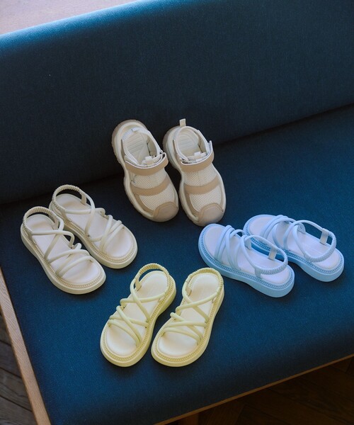 green label relaxing（グリーンレーベルリラクシング）の「パデット サンダル / キッズ  17cm-23cm（サンダル・キッズ・ナチュラル/ライトブルー/イエロー・22cm/20cm/21cm/18cm/23cm/19cm/17cm）」の9枚目の写真