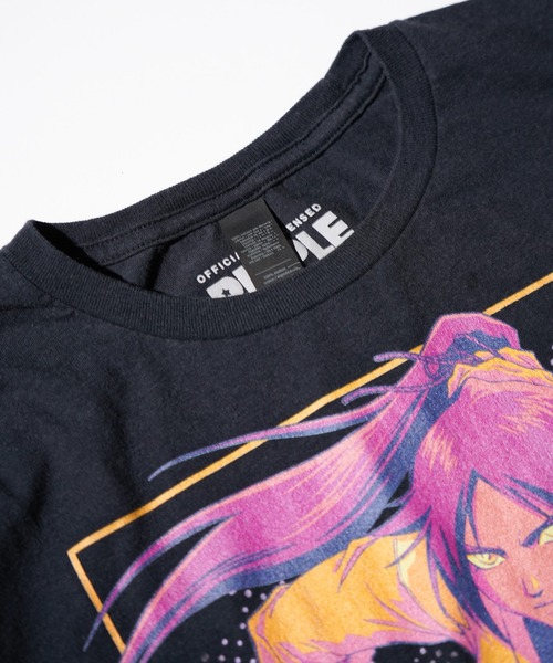 THRIFTY LOOK(スリフティールック)の「THRIFTY LOOK / スリフティールック THRIFTY ANIME TEE "BLEACH" ブリーチ 夜一 アニメTシャツ ユーズド加工(Tシャツ/カットソー・メンズ・ブラック・LARGE/X-LARGE/XX-LARGE)」の3枚目の写真