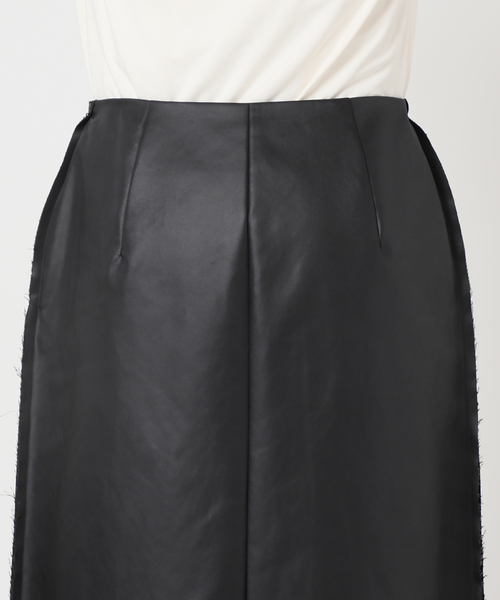 CITYSHOP（シティーショップ）の「CUTOFF STRAIGHT スカート（スカート・レディース・ブラック/ホワイト・36/38）」の17枚目の写真