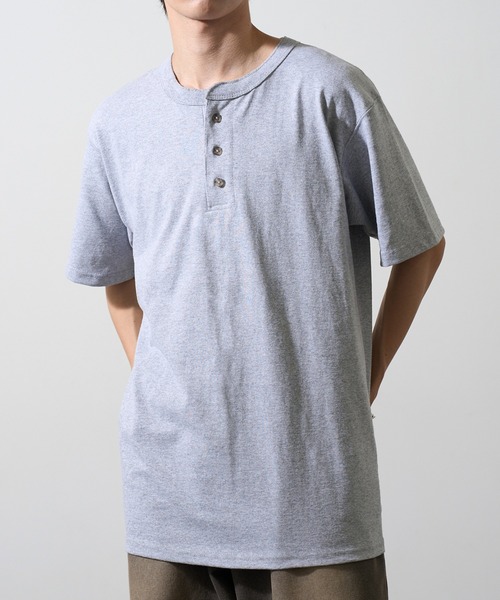 CalCru（カルクルー）の「【CalCru】ヘンリーネック 7.2oz Tシャツ UNTR（Tシャツ/カットソー・メンズ・グリーン/ネイビー/ブラック/グレー・M/L/XL）」の2枚目の写真