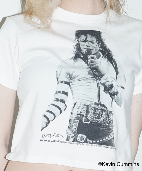 CULTURE SUPPLY（カルチャー サプライ）の「Photo Tee Michael Jackson（Tシャツ/カットソー・メンズ・ホワイト/ブラック・MEDIUM/LARGE/X-LARGE/SHORT）」の14枚目の写真