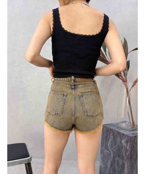 EVRIS（エヴリス）の「ハイダメージデニムショートパンツ（デニムパンツ・レディース・ライトブルー/インディゴブルー・SMALL/MEDIUM）」の6枚目の写真