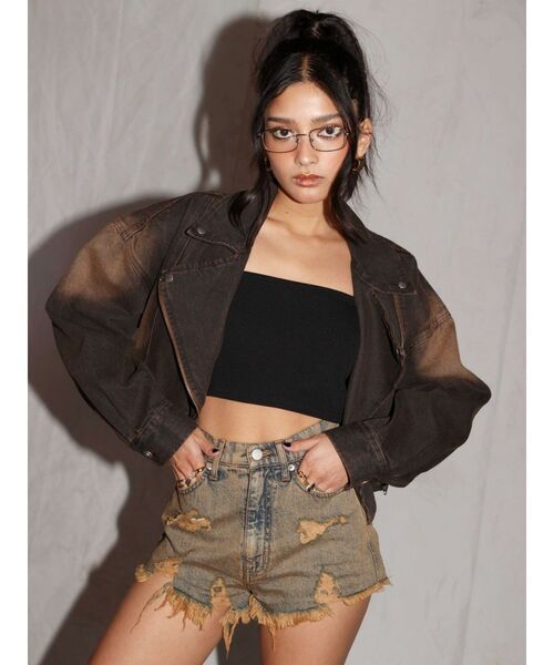 EVRIS（エヴリス）の「ハイダメージデニムショートパンツ（デニムパンツ・レディース・ライトブルー/インディゴブルー・SMALL/MEDIUM）」の22枚目の写真