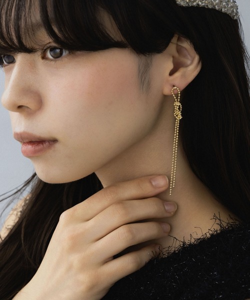 美品　値下げ　alice auaa 羽根ピアス 美品 値下げ alice auaa 羽根ピアス