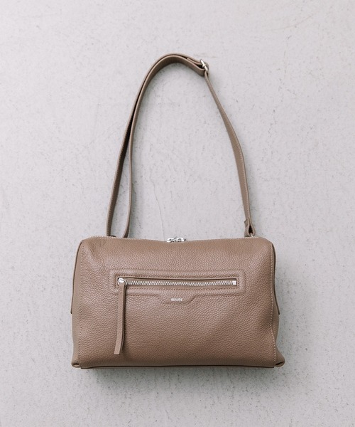 Beau're（ヴュレ）の「BEAURE Box Body Bag（ボディバッグ/ウエストポーチ・レディース・ブラック/シルバー/モカ・FREE）」の3枚目の写真