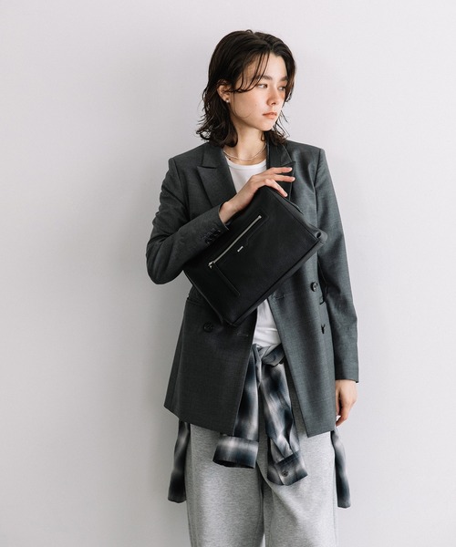 Beau're（ヴュレ）の「BEAURE Box Body Bag（ボディバッグ/ウエストポーチ・レディース・ブラック/シルバー/モカ・FREE）」の16枚目の写真