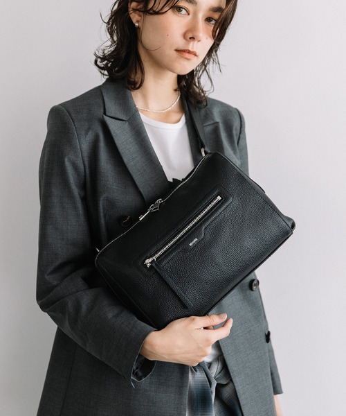 Beau're（ヴュレ）の「BEAURE Box Body Bag（ボディバッグ/ウエストポーチ・レディース・ブラック/シルバー/モカ・FREE）」の18枚目の写真