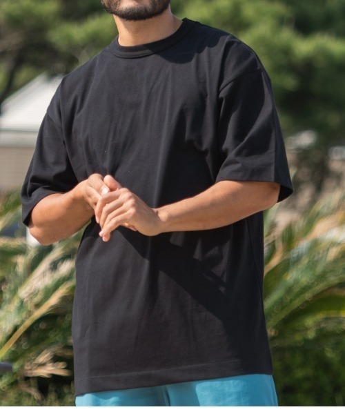 Sunny Smith(サニースミス)の「【SUNNY SMITH】ヘビーオンスChampion Plating Cool & Sweat Protect(Tシャツ/カットソー・メンズ・ブラック/オフホワイト/チャコール・LARGE/MEDIUM)」の1枚目の写真