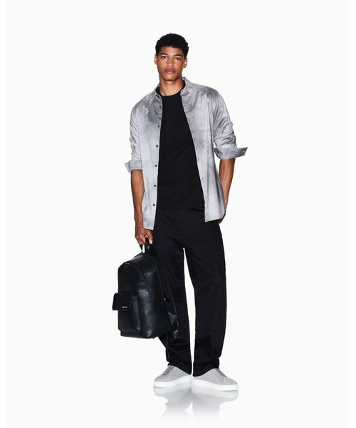 ARMANI EXCHANGE(アルマーニエクスチェンジ)の「【A|X アルマーニ エクスチェンジ】オールオーバージャカードロゴ 半袖クルーネックTシャツ/REGULAR(Tシャツ/カットソー・メンズ・ブラック/ホワイト・X-LARGE/LARGE/MEDIUM/SMALL/X-SMALL/XX-LARGE)」の5枚目の写真