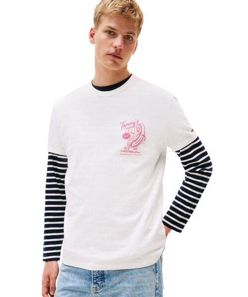 tommy jeans（トミー ジーンズ）の「レギュラーノベルティフェアTシャツ（Tシャツ/カットソー・メンズ・ブラック/ブルー/ホワイト・SMALL/X-SMALL/MEDIUM/LARGE/X-LARGE）」の2枚目の写真