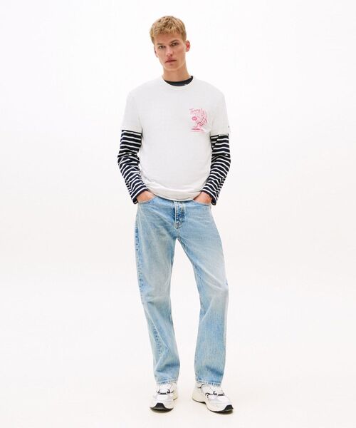 tommy jeans（トミー ジーンズ）の「レギュラーノベルティフェアTシャツ（Tシャツ/カットソー・メンズ・ブラック/ブルー/ホワイト・SMALL/X-SMALL/MEDIUM/LARGE/X-LARGE）」の8枚目の写真