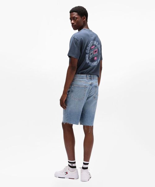 tommy jeans（トミー ジーンズ）の「レギュラーノベルティフェアTシャツ（Tシャツ/カットソー・メンズ・ブラック/ブルー/ホワイト・SMALL/X-SMALL/MEDIUM/LARGE/X-LARGE）」の4枚目の写真