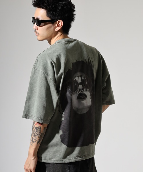 RE730(アールイーセブンサーティー)の「バックコーラジュTシャツ(Tシャツ/カットソー・メンズ・ブラック/カーキ・M/L)」の1枚目の写真