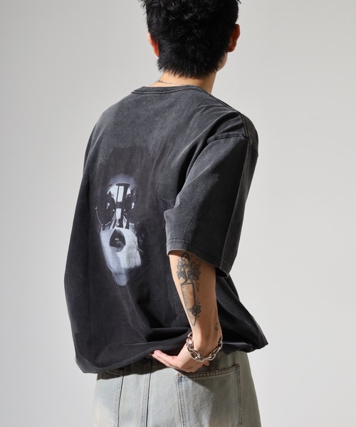 RE730(アールイーセブンサーティー)の「バックコーラジュTシャツ(Tシャツ/カットソー・メンズ・ブラック/カーキ・M/L)」の7枚目の写真
