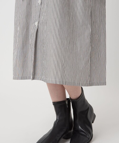 To b. by agnes b.(トゥービーバイアニエスベー)の「<To b. by agnes b.コラボ>エンブロイダリー シャツ ワンピース(シャツワンピース・レディース・その他1・FREE)」の9枚目の写真