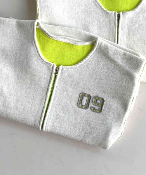 Q（キュー）の「フェルト刺繍ニットブルゾン（ブルゾン・レディース・ホワイト/ブラック・MEDIUM）」の13枚目の写真