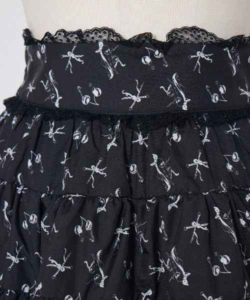 AVENCHUMU(アバンチュウム)の「ERICO collaboration illustrated tutu skirt(スカート・レディース・ホワイト/ブラック/ピンク・FREE/XS)」の17枚目の写真