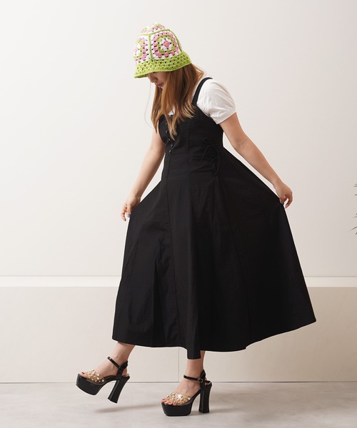 1111clothing(ワンフォークロージング)の「レースアップ ワンピース / Racing-up dress(ワンピース・レディース・ブルー/ブラック/ライトグレー/ライトカーキ・M)」の9枚目の写真