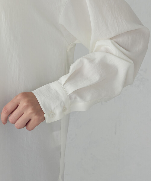 COMME CA ISM(コムサイズム)の「ニュアンス ロングシャツ(シャツ/ブラウス・レディース・ダークブラウン/ホワイト・LARGE/MEDIUM)」の20枚目の写真