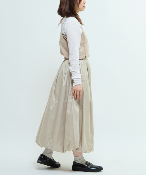 CONVERSE TOKYO（コンバーストウキョウ）の「BALLOON SILHOUETTE SKIRT（スカート・レディース・ベージュ/ブラック・FREE）」の8枚目の写真