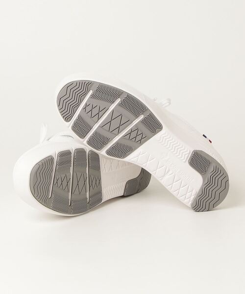 le coq sportif(ルコックスポルティフ)の「LCS セーヴル リフト II(スニーカー・レディース・ベージュ系その他/ブラック系/ホワイト×シルバー・23.0cm/24.5cm/25.0cm/23.5cm/24.0cm/22.5cm)」の22枚目の写真