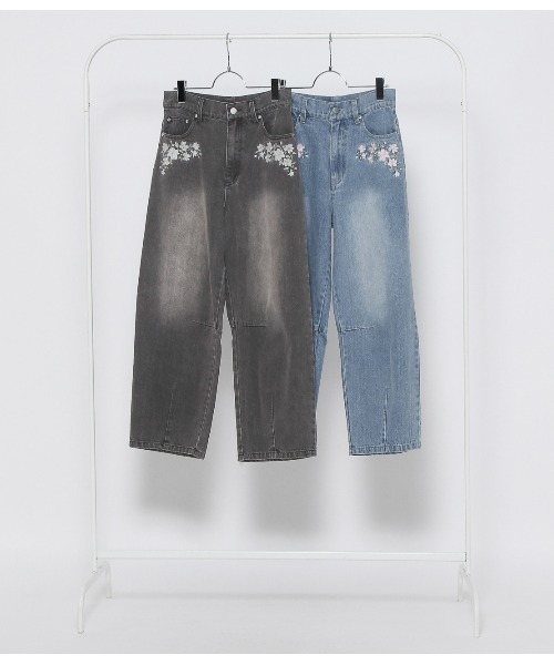 PEACH JOHN（ピーチジョン）の「バレルレッグデニムパンツ（その他パンツ・レディース・ブルー/ブラック・SMALL/MEDIUM）」の19枚目の写真