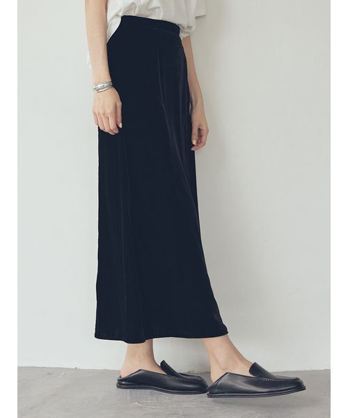 Mila Owen（ミラオーウェン）の「エスカルゴデザインベロアナロースカート（スカート・レディース・キャメル/ブラック・1/0）」の15枚目の写真