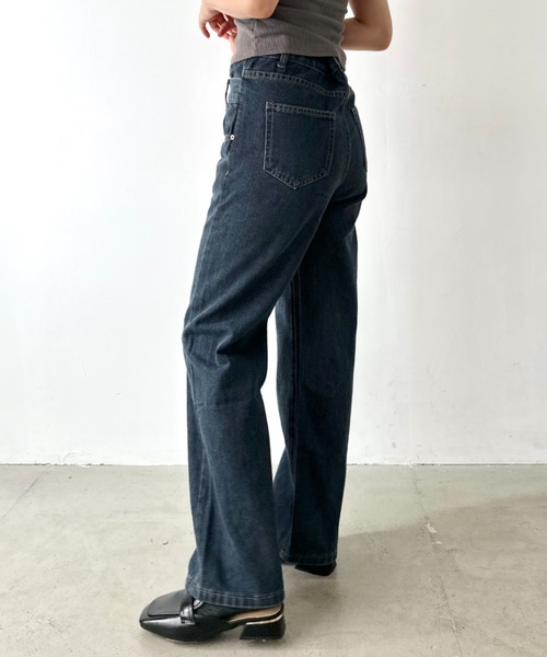 LOVALOT（ラバロット）の「フェイクレイヤードハイウエストデニムパンツ（デニムパンツ・レディース・ブルー/ライトブルー/ブラック/ダークブルー・M/L）」の13枚目の写真