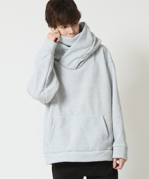 セール】秋～春服 変形ボリュームハイネック 裏起毛 オーバー