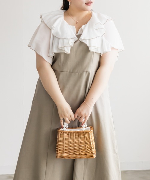 CLETTE(クレット)の「CLETTEオリジナルフリルドッキングワンピース(ワンピース・レディース・ベージュ/グレー/ブラック・4L/3L/LL)」の4枚目の写真