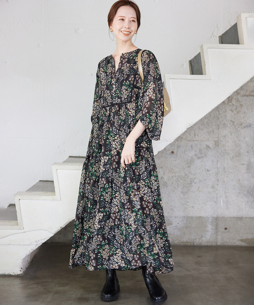 スローブイエナ　花柄ロングワンピース ブラック　美品38 SLOBE IENA（スローブイエナ）の「《WEB限定/追加2》FLOWER PRINT