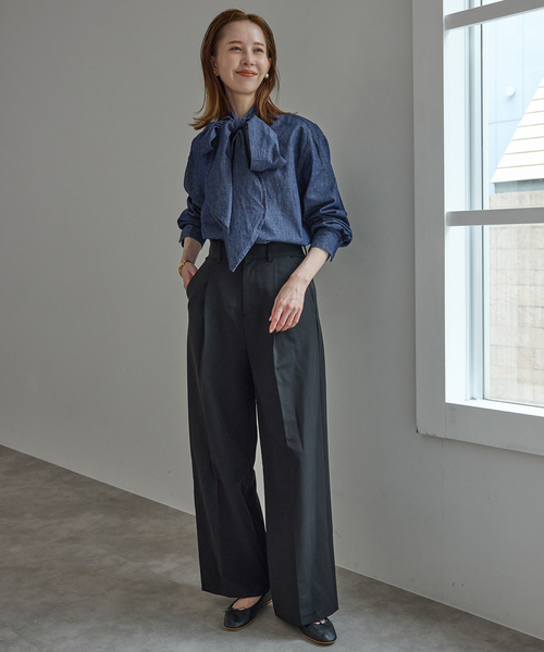 スローブイエナ　フェザーデニムビッグボウタイシャツ フェザーデニムビッグボウタイシャツ（シャツ/ブラウス）｜SLOBE IENA