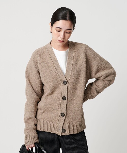 BEAUTY&YOUTH UNITED ARROWS(ビューティーアンドユースユナイテッドアローズ)の「ポリエステルコットンシルク Vネックカーディガン ウォッシャブル(カーディガン/ボレロ・レディース・ダークグレー/ベージュ・FREE)」の8枚目の写真