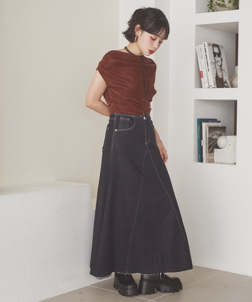 LAULEN（ローレン）の「denim flare long skirt /デニムフレアロングスカート（デニムスカート・レディース・ネイビー・M/S）」の8枚目の写真
