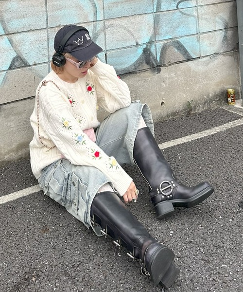 Alley Tokyo(アリートーキョー)の「古着っぽな花BIGカーデ(カーディガン/ボレロ・レディース・オフホワイト/レッド・FREE)」の8枚目の写真