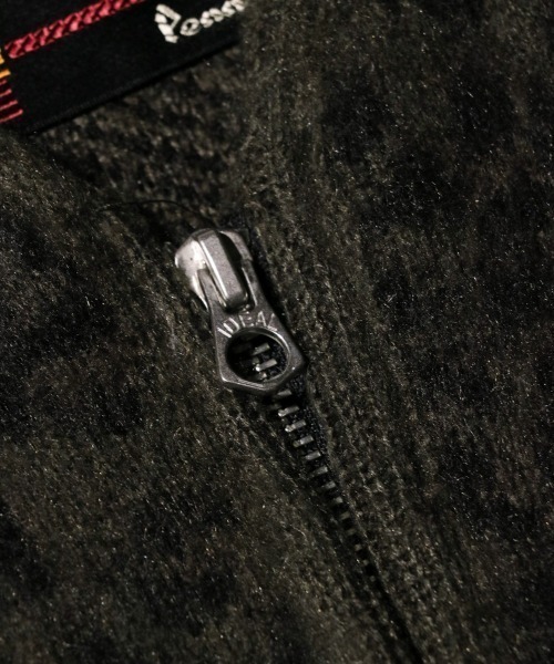 TOWNCRAFT（タウンクラフト）の「TOWNCRAFT / タウンクラフト SHAGGY PATTERN ZIP VEST シャギーニット ジップアップベスト（ベスト・メンズ・ブラック/その他1/レオパード・MEDIUM/X-SMALL/LARGE）」の17枚目の写真