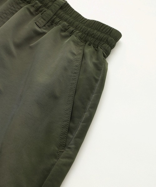 X-girl（エックスガール）の「FADED WIDE LEG CARGO PANTS（カーゴパンツ・レディース・ブラック/オリーブ・S/M）」の18枚目の写真
