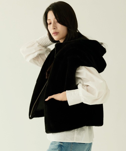 Filomo（フィローモ）の「[Filomo] ミンク調 フェイクファー ベスト フード付き（その他アウター・レディース・グレー/ブラック/ベージュ・FREE）」の6枚目の写真