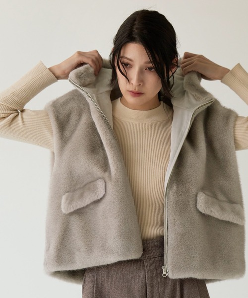 Filomo（フィローモ）の「[Filomo] ミンク調 フェイクファー ベスト フード付き（その他アウター・レディース・グレー/ブラック/ベージュ・FREE）」の16枚目の写真