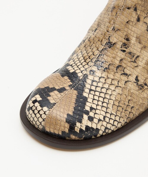 ODETTE E ODILE(オデットエオディール)の「ソフトタッチ ショートブーツ50↑(ブーツ・レディース・その他1・24cm/22cm/22.5cm/23.5cm/23cm/24.5cm/25cm)」の13枚目の写真