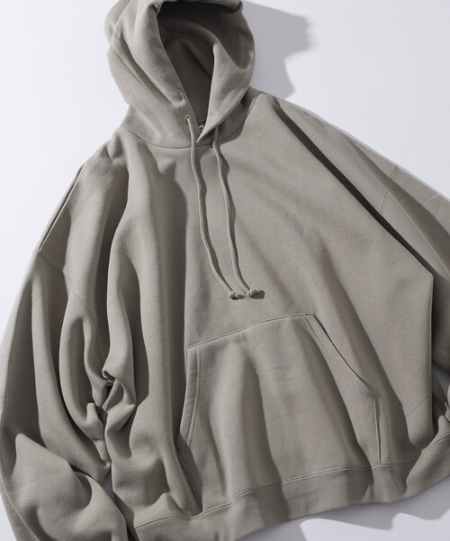 FREAK'S STORE(フリークスストア)の「限定展開 CHOW DOWN/チャウダウン スーパーワイドシルエット ワンポイント刺繍 プルオーバー パーカー(パーカー・メンズ・アッシュグレー/ネイビー/スミクロ/グレイッシュベージュ・SMALL/MEDIUM/LARGE)」の12枚目の写真