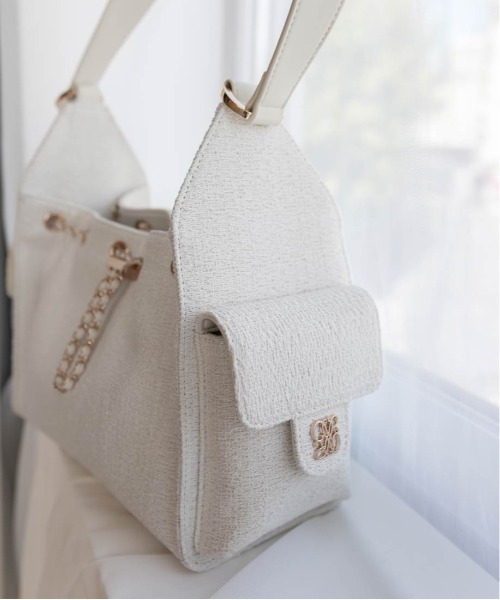 RANDA（ランダ）の「巾着デザインショルダーバッグ（ショルダーバッグ・レディース・アイボリー/ブラック・FREE）」の7枚目の写真