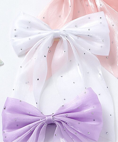 apres les cours（アプレレクール）の「ビジュー付きチュールヘアクリップ（バレッタ/ヘアクリップ・キッズ・ピンク/ラベンダー/オフホワイト・FREE）」の2枚目の写真