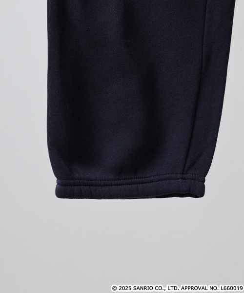 sanrio（サンリオ）の「サンリオキャラクターズ裏起毛上下セット（ルームウェア/パジャマ・メンズ・ネイビー/ピンクベージュ/アイボリー系/オートミール/ネイビー系/ホワイト×ピンク/ブラック系/ピンク系/ダークラベンダー/ブラック/ピンク系その他/杢グレー/ホワイト×グリーン/ブラック系1/ネイビー系1/ホワイト×ブラウン・L/LL/M）」の20枚目の写真