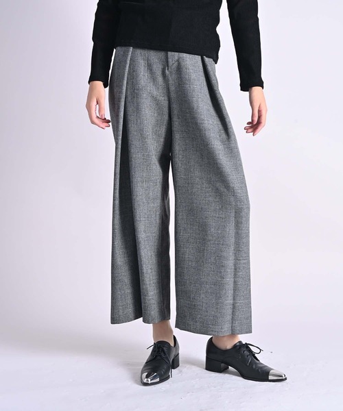 RAW FUDGE(ローファッジ)の「ウエストタックワイドパンツ(スラックス・レディース・ブラウン/グレー・M)」の2枚目の写真