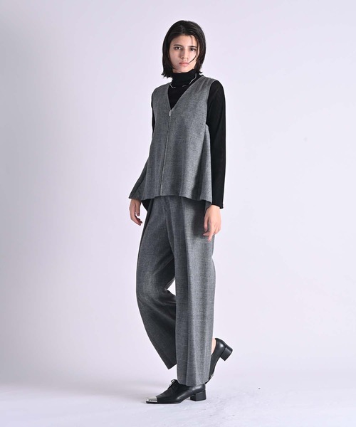 RAW FUDGE(ローファッジ)の「ウエストタックワイドパンツ(スラックス・レディース・ブラウン/グレー・M)」の7枚目の写真