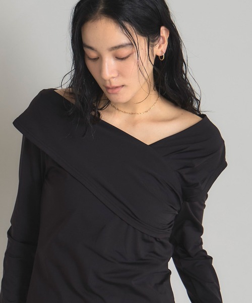 &. NOSTALGIA(アンドドットノスタルジア)の「裏起毛オフショルアシメカットソー(Tシャツ/カットソー・レディース・ブラック・M)」の18枚目の写真