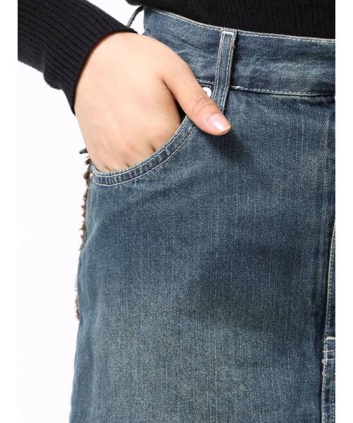 EVRIS（エヴリス）の「デニムボアミニスカート【セットアップ着用可能】（デニムスカート・レディース・インディゴブルー/ブラック・SMALL/MEDIUM）」の15枚目の写真